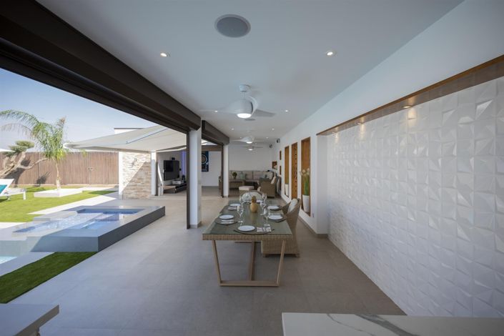 Image No.42-4 Bed Villa for sale