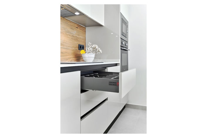 Image No.17-2 Bed Apartment for sale