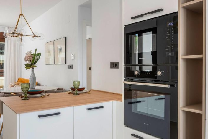 Image No.10-2 Bed Apartment for sale