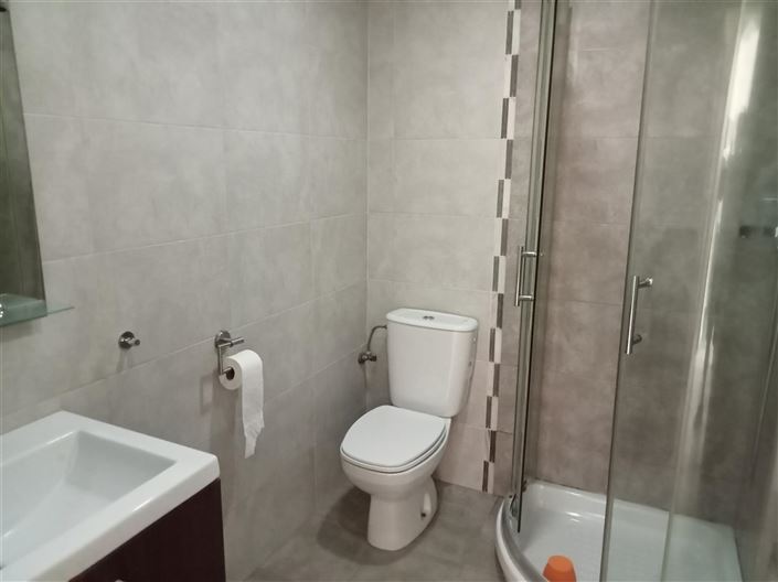 Image No.5-2 Bed Chalet for sale