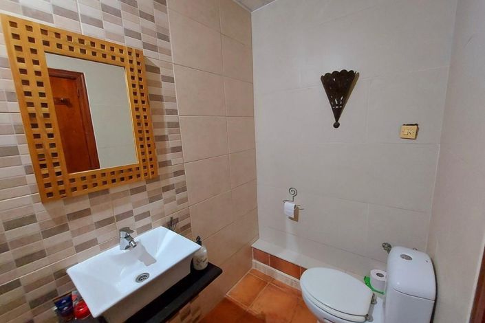 Image No.17-5 Bed Finca for sale