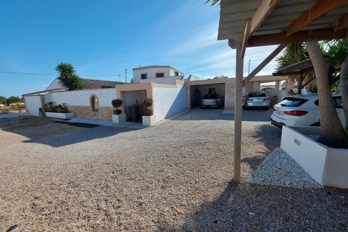 Image No.20-5 Bed Finca for sale