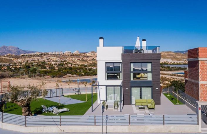 Image No.1-3 Bed Villa for sale