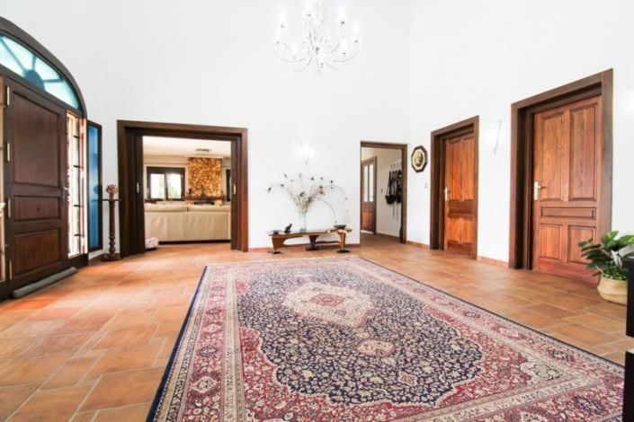 Image No.17-4 Bed Villa for sale