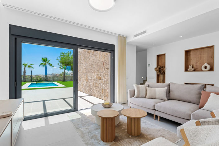 Image No.4-3 Bed Townhouse for sale