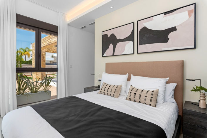 Image No.26-3 Bed Villa for sale