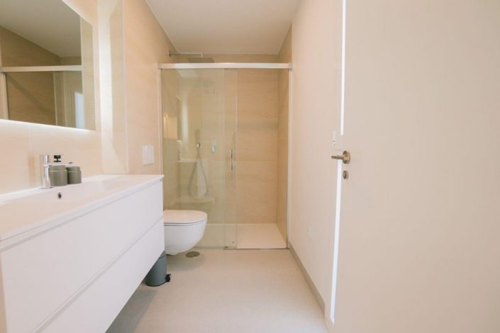 Image No.16-3 Bed Villa for sale