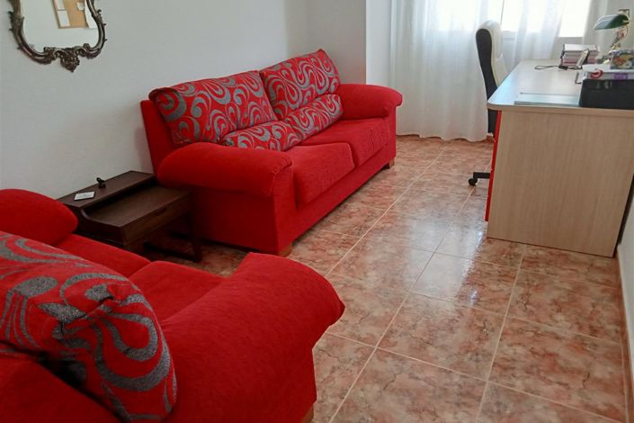 Image No.13-4 Bed Townhouse for sale