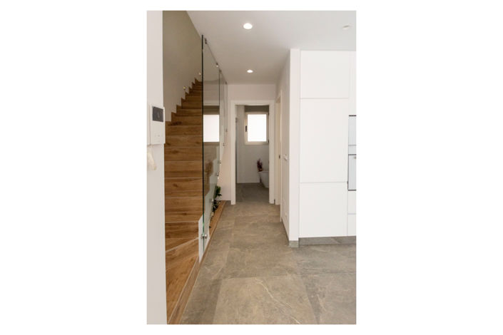 Image No.15-3 Bed Villa for sale