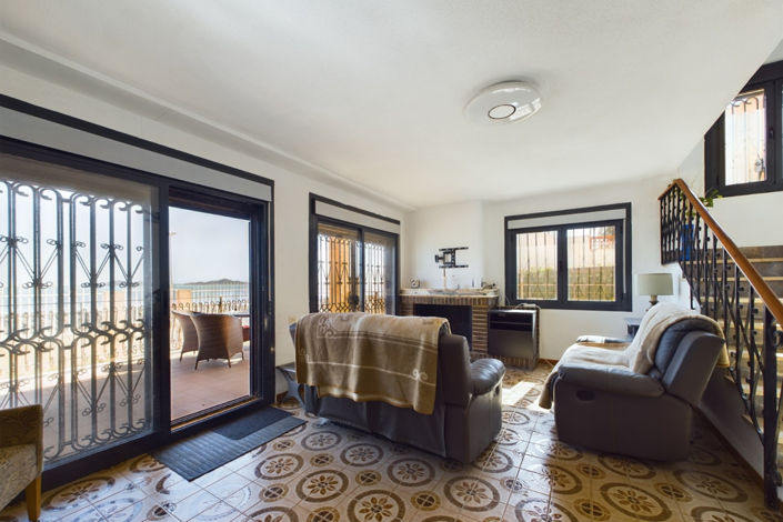 Image No.16-4 Bed Townhouse for sale