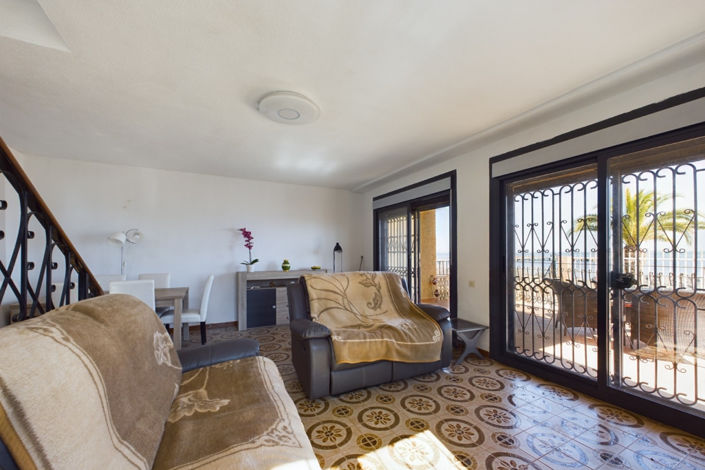 Image No.18-4 Bed Townhouse for sale