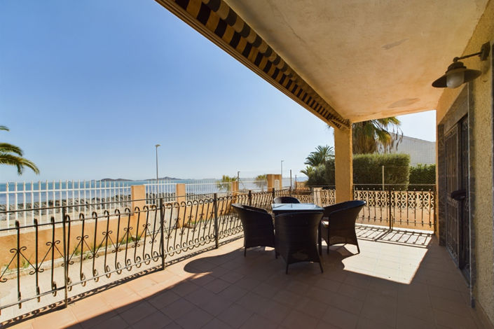 Image No.4-4 Bed Townhouse for sale