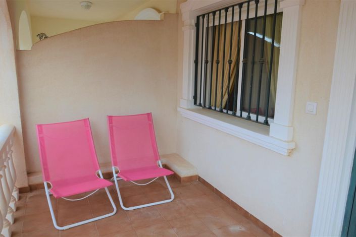 Image No.6-2 Bed Townhouse for sale