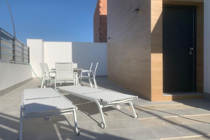 Image No.13-3 Bed Villa for sale