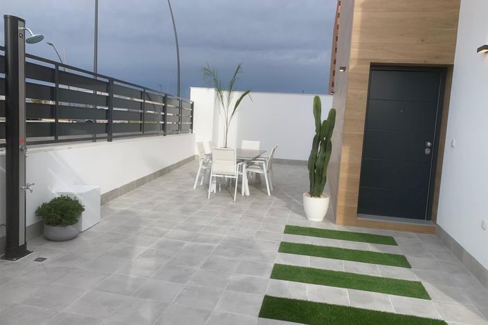 Image No.14-3 Bed Villa for sale