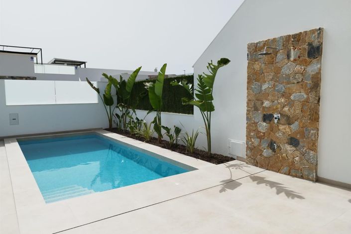 Image No.9-3 Bed Villa for sale