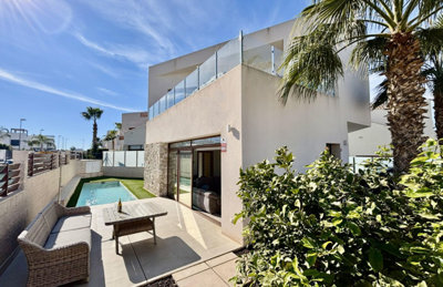 Villa de 3 chambres à vendre à Benijofar