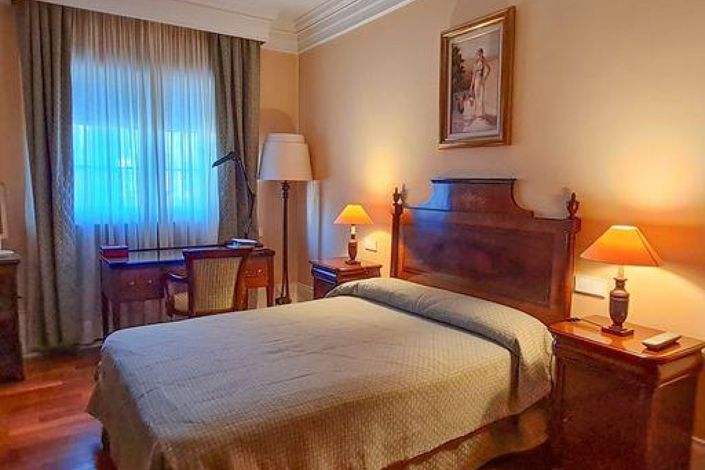 Image No.16-5 Bed Villa for sale