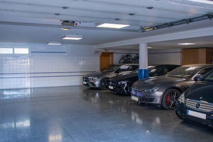 Image No.26-5 Bed Villa for sale