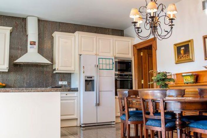 Image No.8-5 Bed Villa for sale