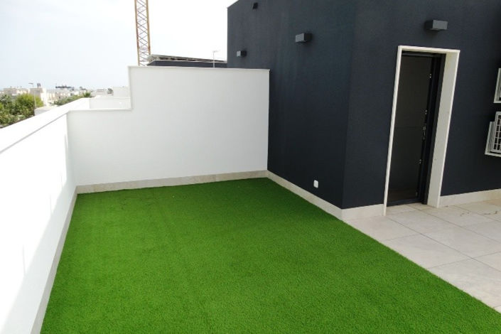 Image No.25-3 Bed Townhouse for sale