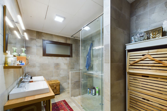 Image No.39-6 Bed Villa for sale