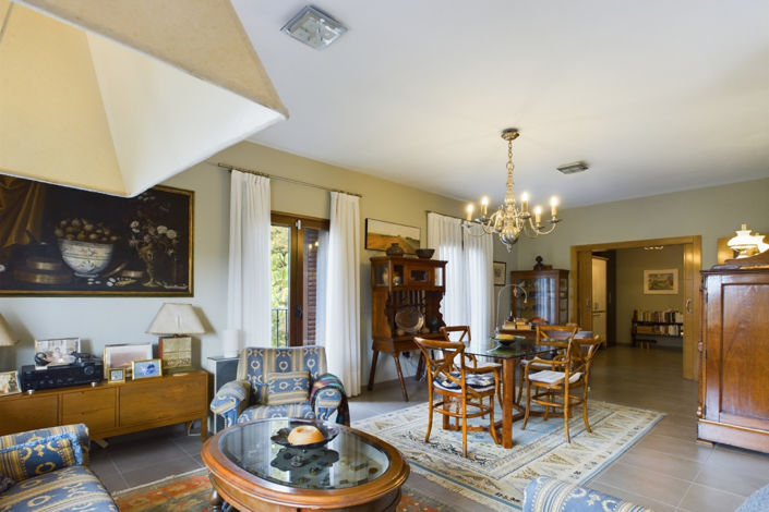 Image No.40-6 Bed Villa for sale