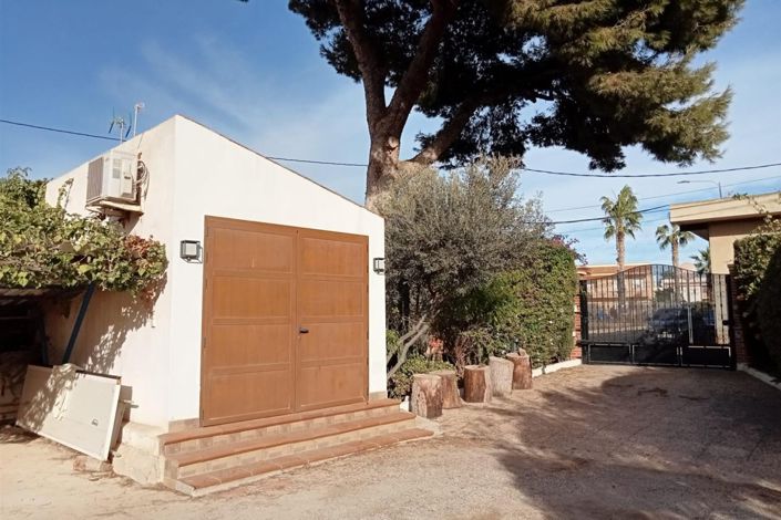 Image No.62-6 Bed Villa for sale