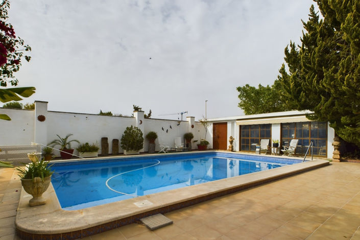 Image No.56-6 Bed Villa for sale