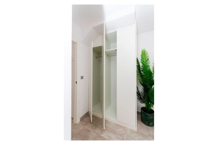 Image No.23-3 Bed Villa for sale