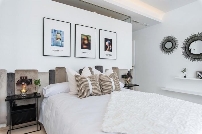 Image No.7-3 Bed Villa for sale