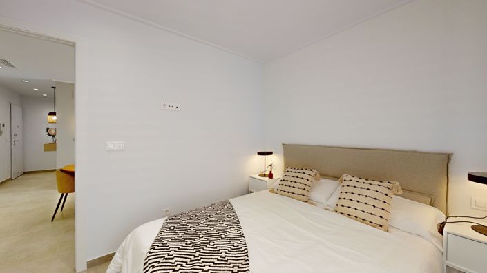 Image No.23-3 Bed Apartment for sale