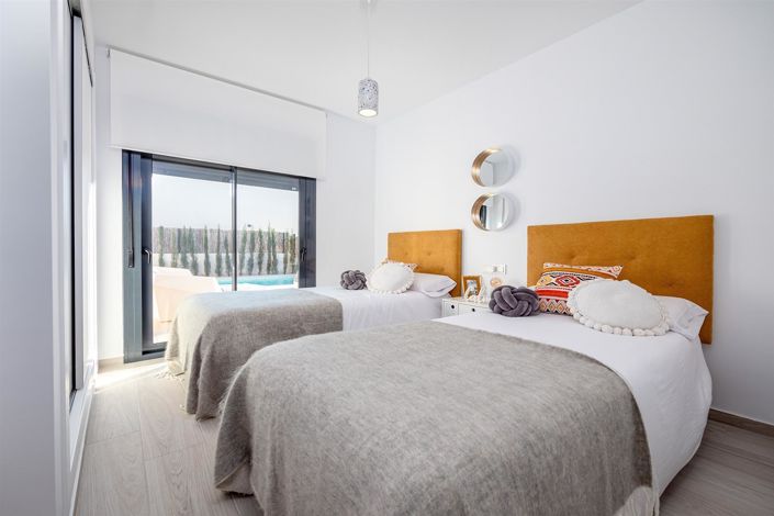 Image No.14-3 Bed Villa for sale