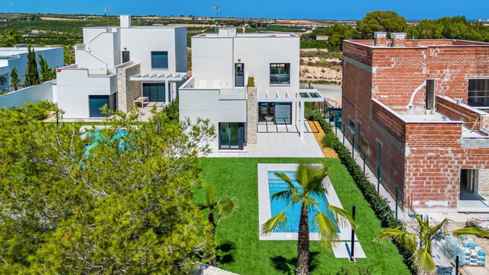 Image No.60-3 Bed Townhouse for sale