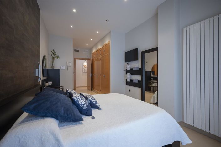 Image No.14-4 Bed Villa for sale