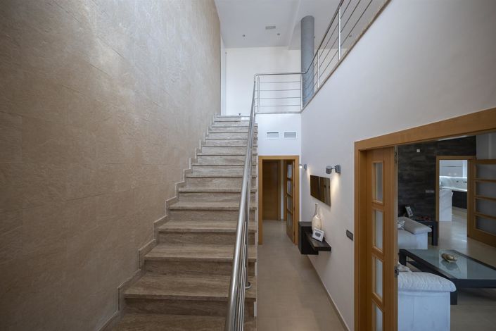 Image No.24-4 Bed Villa for sale