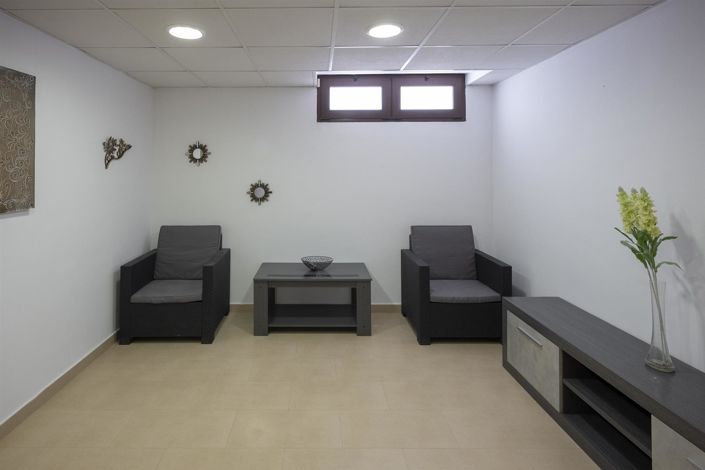 Image No.48-4 Bed Villa for sale