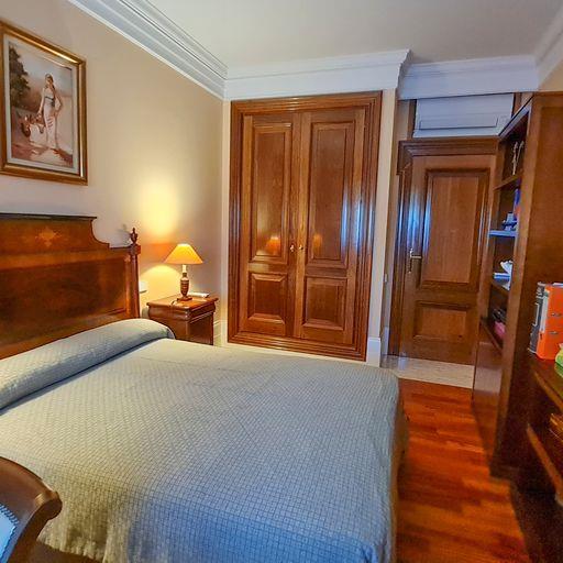 Image No.17-5 Bed Villa for sale