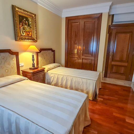 Image No.19-5 Bed Villa for sale