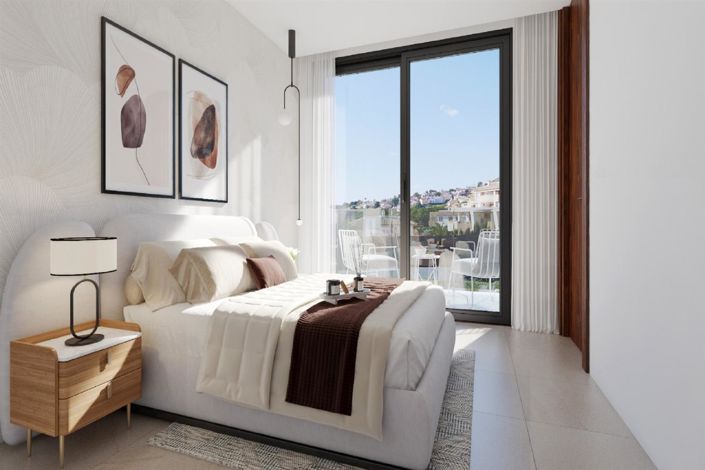 Image No.5-3 Bed Townhouse for sale