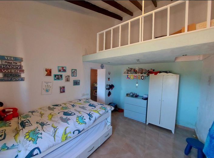 Image No.18-5 Bed Finca for sale