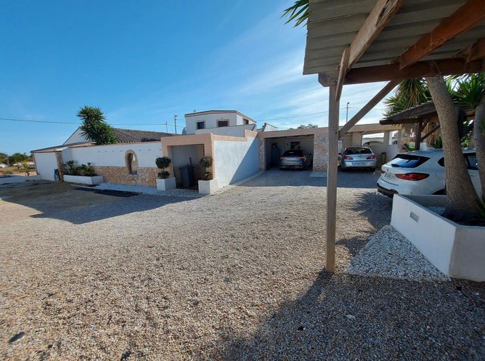 Image No.20-5 Bed Finca for sale