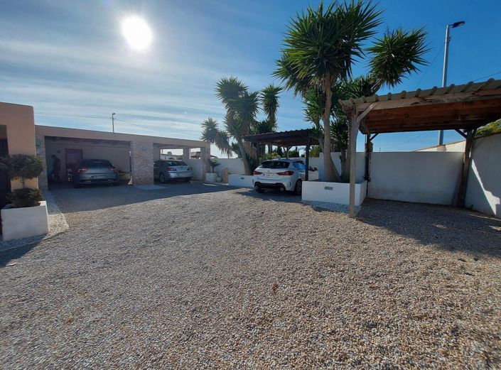 Image No.21-5 Bed Finca for sale