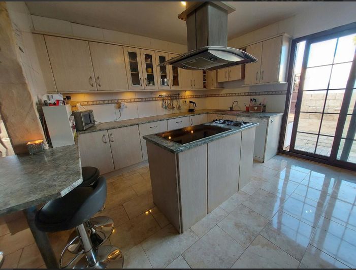 Image No.4-5 Bed Finca for sale