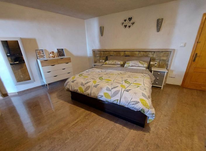 Image No.9-5 Bed Finca for sale