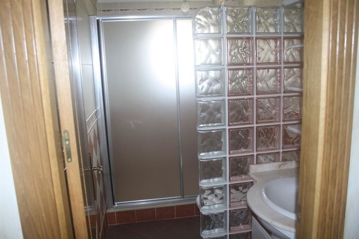 Image No.13-3 Bed Villa for sale