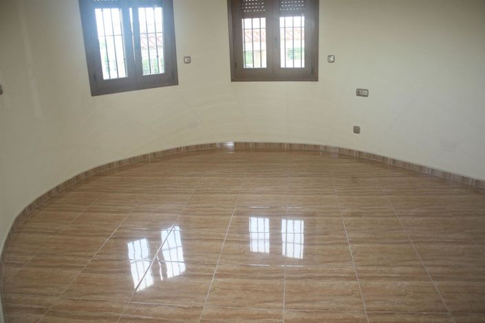 Image No.18-3 Bed Villa for sale