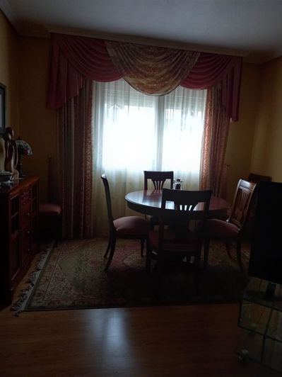 Image No.10-7 Bed Townhouse for sale