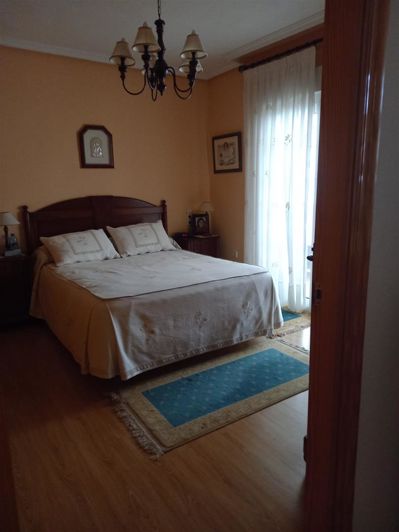 Image No.16-7 Bed Townhouse for sale