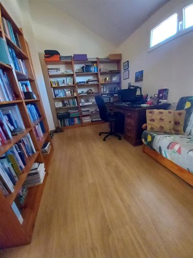 Image No.5-7 Bed Townhouse for sale